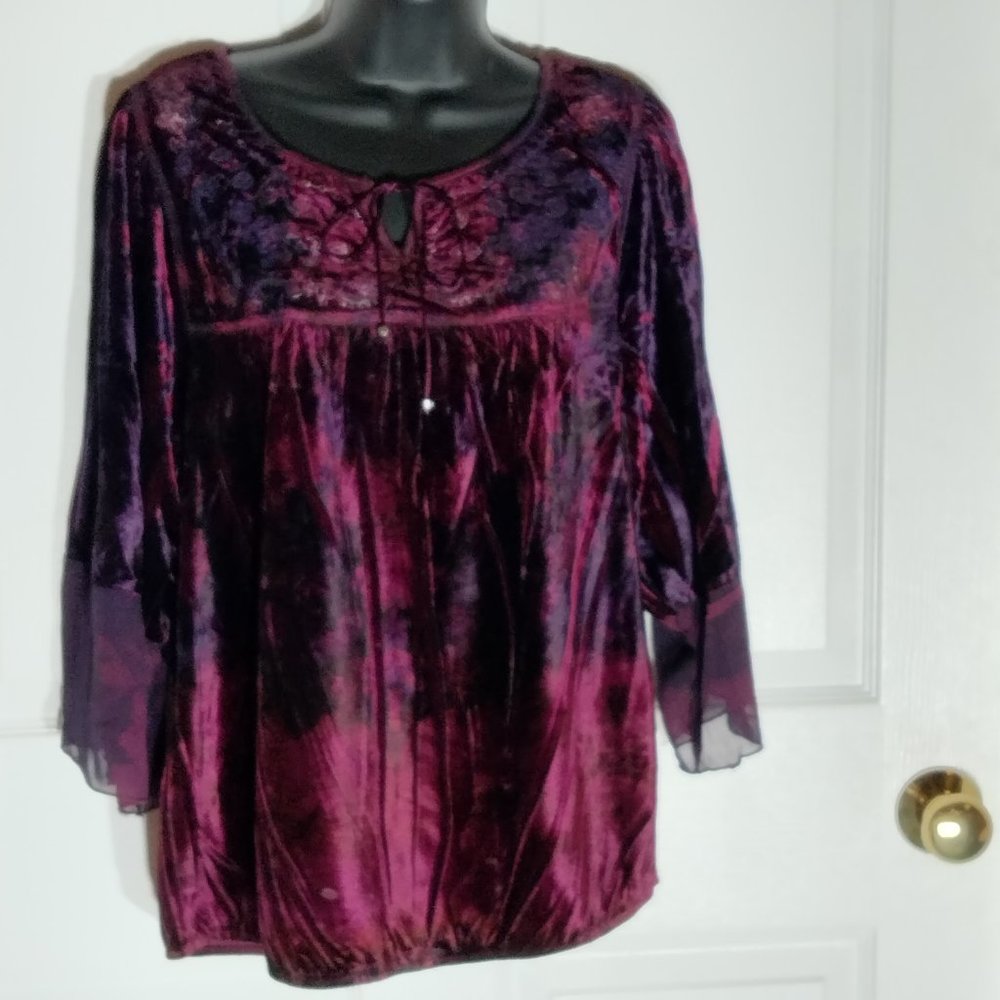 Embroidered velvet top